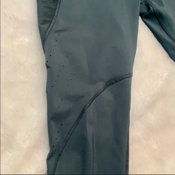 Champion Army Green Leggings - Picture 4 of 9